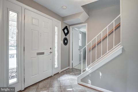 5711 Guy Pl, Springfield, VA 22151 photo 8