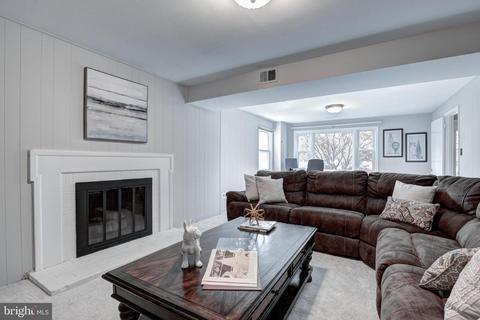 5711 Guy Pl, Springfield, VA 22151 photo 3