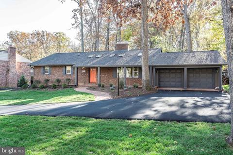 12113 Stirrup Rd, Reston, VA 20191 photo 4