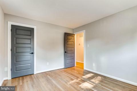 12113 Stirrup Rd, Reston, VA 20191 photo 35