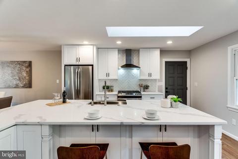 12113 Stirrup Rd, Reston, VA 20191 photo 10