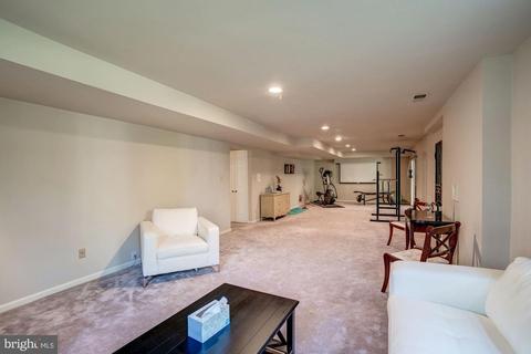1044 Rector Ln, Mclean, VA 22102 photo 41
