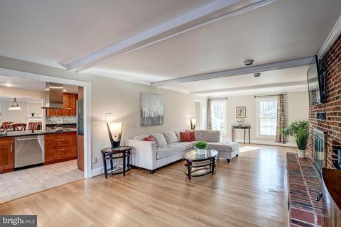 1044 Rector Ln, Mclean, VA 22102 photo 16