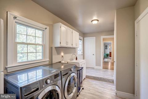 1044 Rector Ln, Mclean, VA 22102 photo 21
