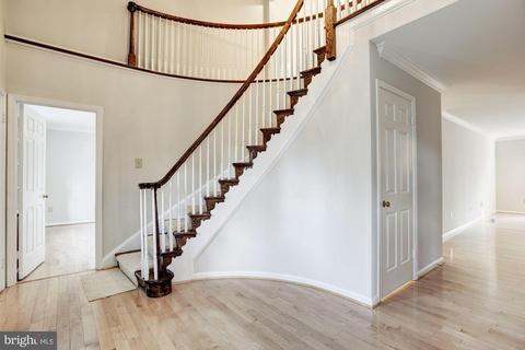 807 Ridge Dr, Mclean, VA 22101 photo 4