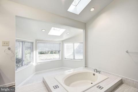 807 Ridge Dr, Mclean, VA 22101 photo 28