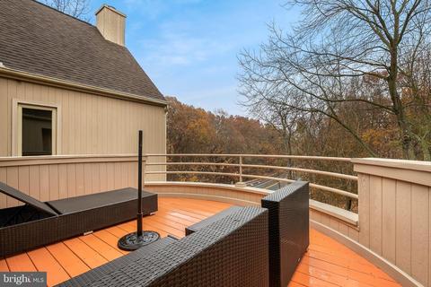 2045 Beacon Pl, Reston, VA 20191 photo 54
