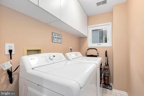 2045 Beacon Pl, Reston, VA 20191 photo 40
