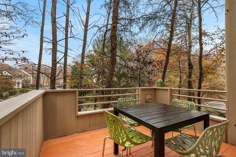 2045 Beacon Pl, Reston, VA 20191 photo 52