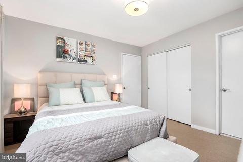 2045 Beacon Pl, Reston, VA 20191 photo 43