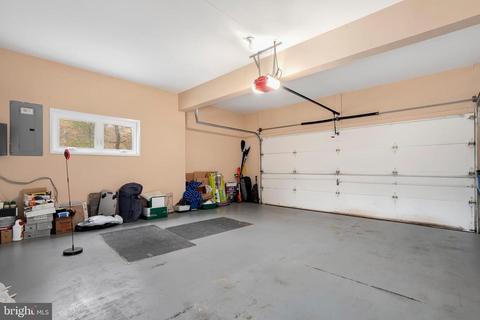 2045 Beacon Pl, Reston, VA 20191 photo 50