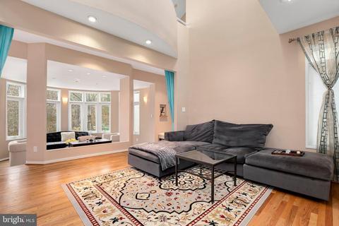 2045 Beacon Pl, Reston, VA 20191 photo 21