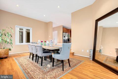 2045 Beacon Pl, Reston, VA 20191 photo 15