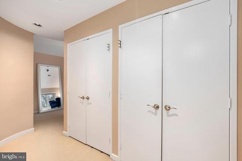 2045 Beacon Pl, Reston, VA 20191 photo 39
