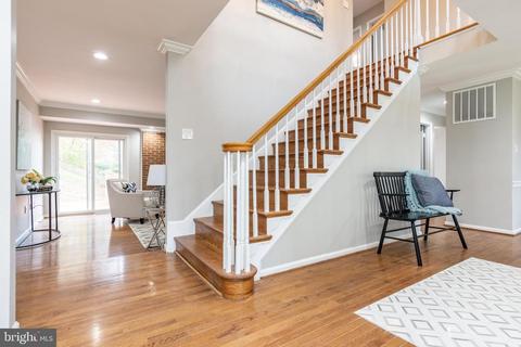 6501 Heather Brook Ct, Mclean, VA 22101 photo 17