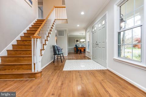 6501 Heather Brook Ct, Mclean, VA 22101 photo 6