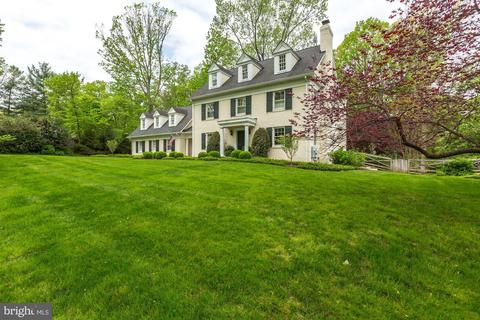 1210 Daleview Dr, Mclean, VA 22102 photo 2