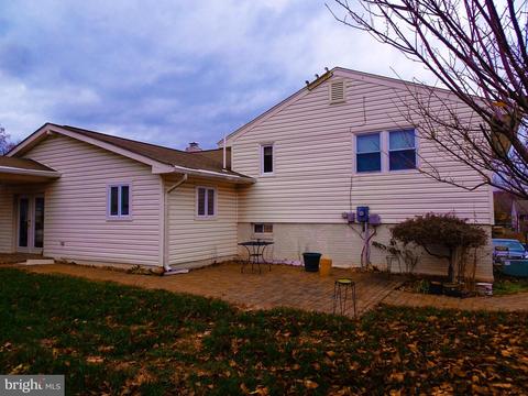 6821 Front Royal Rd, Springfield, VA 22151 photo 7