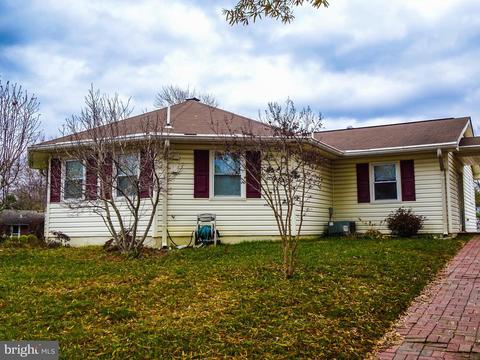 6821 Front Royal Rd, Springfield, VA 22151 photo 4
