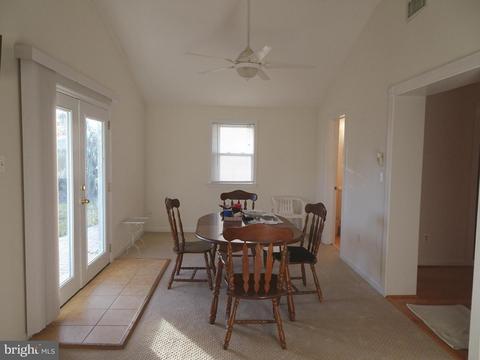 6821 Front Royal Rd, Springfield, VA 22151 photo 12