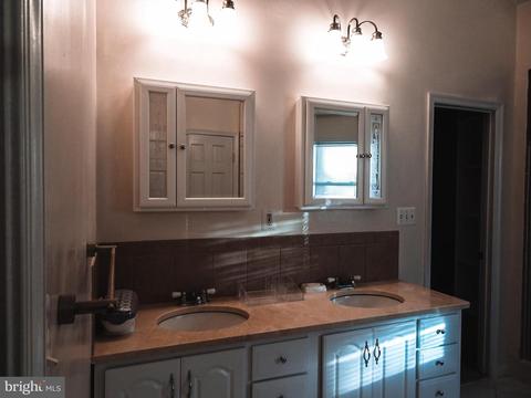 6821 Front Royal Rd, Springfield, VA 22151 photo 22