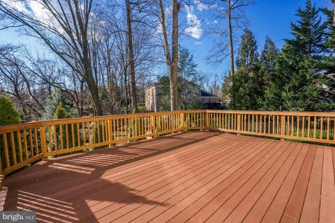 7915 Foxhound Rd, Mclean, VA 22102 photo 18