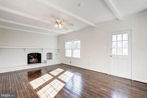 7915 Foxhound Rd, Mclean, VA 22102 photo 8
