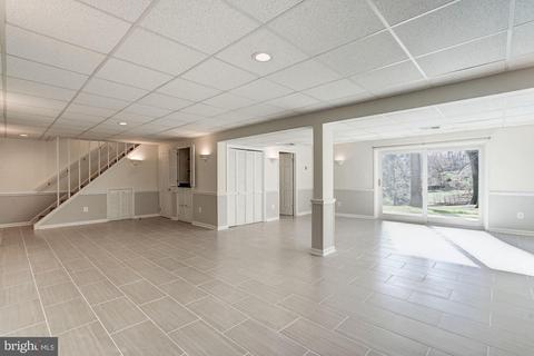 7915 Foxhound Rd, Mclean, VA 22102 photo 17