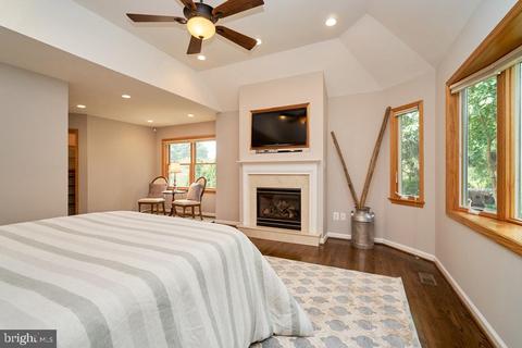 7922 Falstaff Rd, Mclean, VA 22102 photo 13