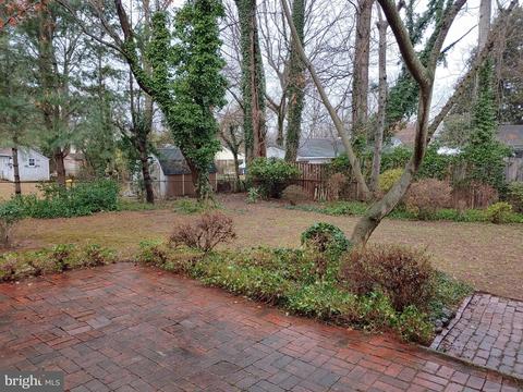 7309 Dickenson St, Springfield, VA 22150 photo 2