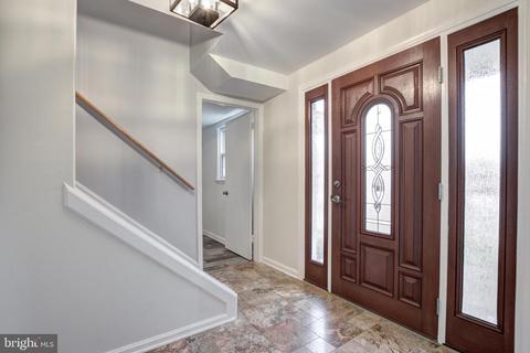 7509 Hamlet St, Springfield, VA 22151 photo 9