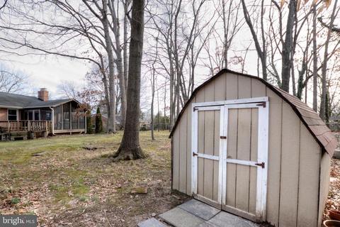 7509 Hamlet St, Springfield, VA 22151 photo 43