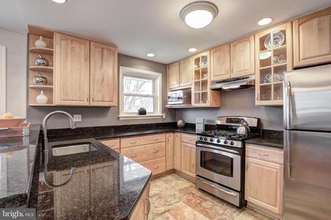 7509 Hamlet St, Springfield, VA 22151 photo 28