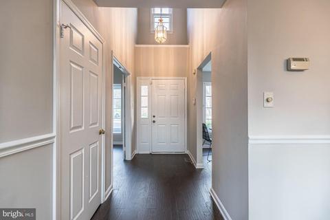 7409 Ridge Oak Ct, Springfield, VA 22153 photo 4