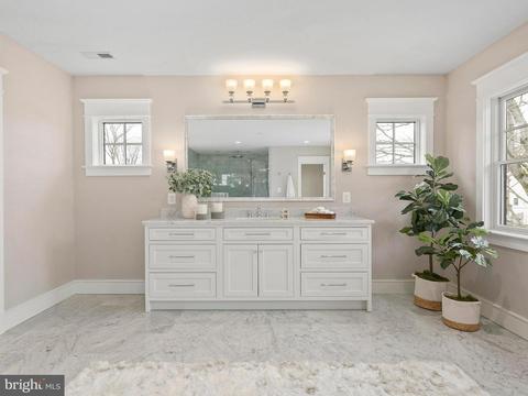 6805 Dillon Ave, Mclean, VA 22101 photo 31