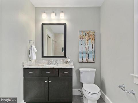 6805 Dillon Ave, Mclean, VA 22101 photo 39