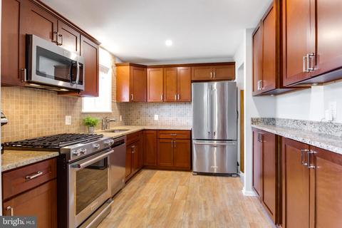 6830 Lois Dr, Springfield, VA 22150 photo 12