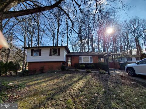 7815 Ravenel Ct, Springfield, VA 22151 photo 2