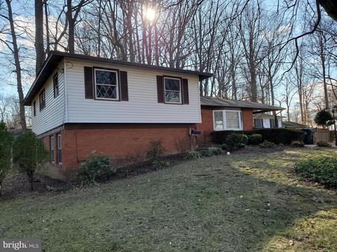7815 Ravenel Ct, Springfield, VA 22151 photo 3