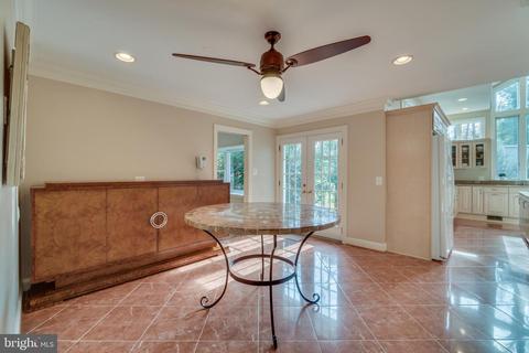 6417 Noble Dr, Mclean, VA 22101 photo 18