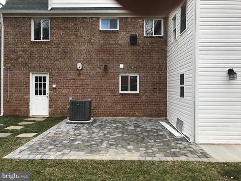 5320 Weymouth Dr, Springfield, VA 22151 photo 4