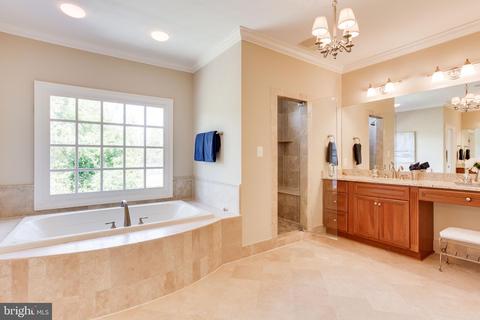 1624 Davidson Rd, Mclean, VA 22101 photo 20