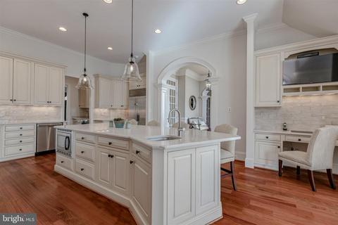 8429 Brook Rd, Mclean, VA 22102 photo 7