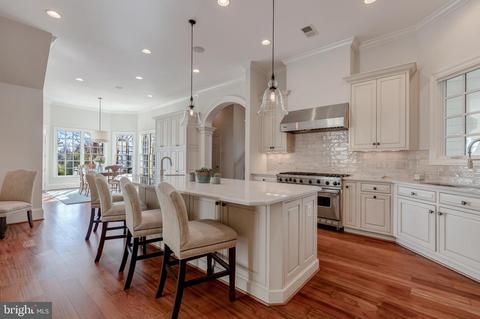 8429 Brook Rd, Mclean, VA 22102 photo 6
