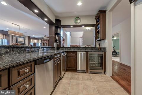 8429 Brook Rd, Mclean, VA 22102 photo 32