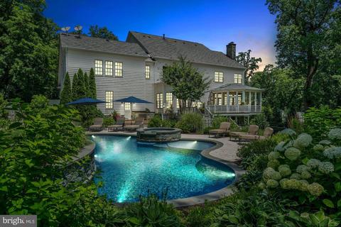 8429 Brook Rd, Mclean, VA 22102 photo 43