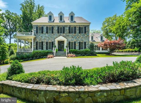 8429 Brook Rd, Mclean, VA 22102 photo 1
