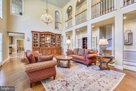 7808 Swinks Mill Ct, Mclean, VA 22102 photo 32