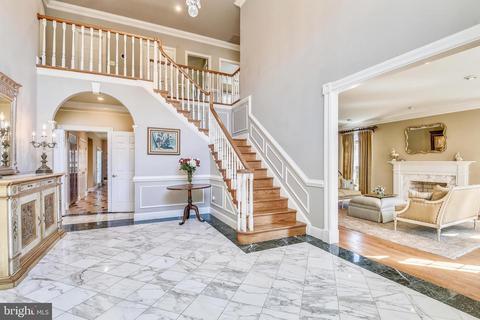 7808 Swinks Mill Ct, Mclean, VA 22102 photo 13