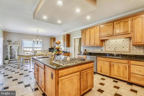 7808 Swinks Mill Ct, Mclean, VA 22102 photo 25